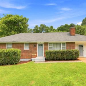 Photo #1 of 7128 Meadowbrook Road, Lynchburg, VA 0.9 acres