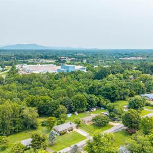 Photo #39 of 7128 Meadowbrook Road, Lynchburg, VA 0.9 acres
