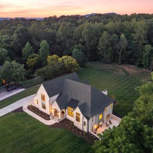 Photo #5 of 111 Waterton Drive, Lynchburg, VA 2.3 acres