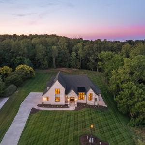 Photo #4 of 111 Waterton Drive, Lynchburg, VA 2.3 acres