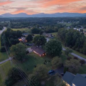 Photo #3 of 8450 Forest Road, Goode, VA 1.0 acres