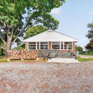 Photo #59 of 8450 Forest Road, Goode, VA 1.0 acres