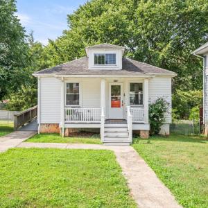 Photo #1 of 2217 Columbia Avenue, Lynchburg, VA 0.1 acres