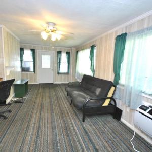Photo #13 of 1506 Lynndale Place, Lynchburg, VA 0.3 acres