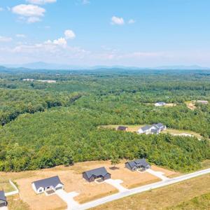 Photo #46 of 203 Fox Hall Drive, Amherst, VA 1.0 acres
