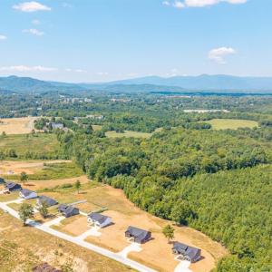 Photo #43 of 203 Fox Hall Drive, Amherst, VA 1.0 acres