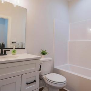 Main level full bathroom