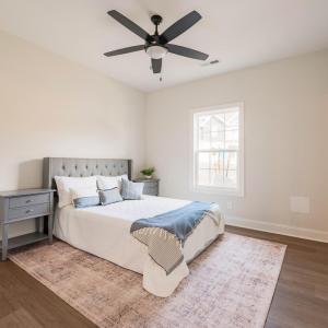 Main level bedroom