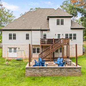 Photo #10 of 1214 Highland Oaks Drive, Lynchburg, VA 1.0 acres