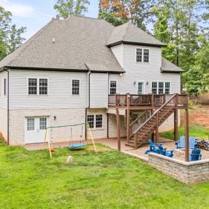 Photo #8 of 1214 Highland Oaks Drive, Lynchburg, VA 1.0 acres