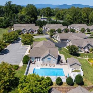 Photo #54 of 1269 Jefferson Way, Forest, VA