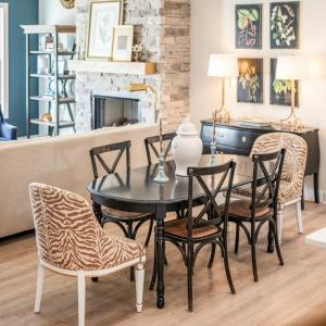 Eat in breakfast area