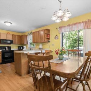 Photo #13 of 211 Regal Oaks Way, Amherst, VA 0.9 acres