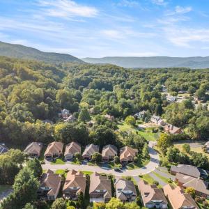 Photo #66 of 6551 Fairway Estates Drive, Roanoke, VA 0.2 acres