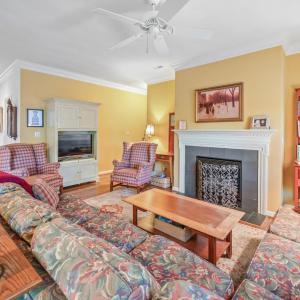 Photo #21 of 6551 Fairway Estates Drive, Roanoke, VA 0.2 acres