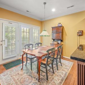 Photo #23 of 6551 Fairway Estates Drive, Roanoke, VA 0.2 acres