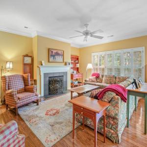 Photo #19 of 6551 Fairway Estates Drive, Roanoke, VA 0.2 acres