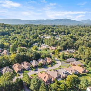 Photo #65 of 6551 Fairway Estates Drive, Roanoke, VA 0.2 acres