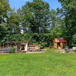 Photo #32 of 216 Holland Court, Rustburg, VA 0.6 acres
