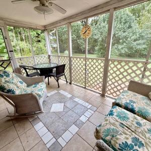 Photo #31 of 345 Charles Drive, Appomattox, VA 0.9 acres