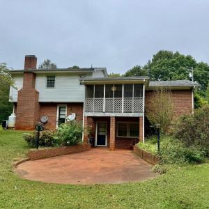 Photo #5 of 345 Charles Drive, Appomattox, VA 0.9 acres