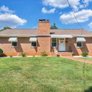 Photo #2 of 1521 Lynndale Place, Lynchburg, VA 0.2 acres