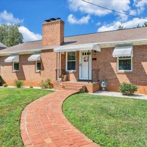 Photo #1 of 1521 Lynndale Place, Lynchburg, VA 0.2 acres