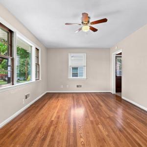 Photo #4 of 706 Crestwood Circle, Lynchburg, VA 0.2 acres