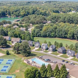 Photo #63 of 1054 Barrow Hills Drive, Huddleston, VA 0.2 acres