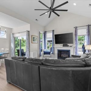 Photo #11 of 1054 Barrow Hills Drive, Huddleston, VA 0.2 acres