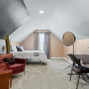 Sixth bedroom on level 2.