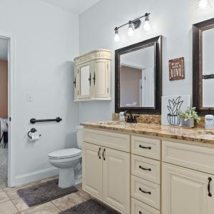 Jack and Jill bathroom on main level.