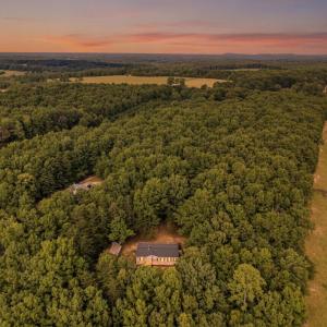 Photo #2 of 1523 Moccasin Path Trail, Huddleston, VA 8.0 acres