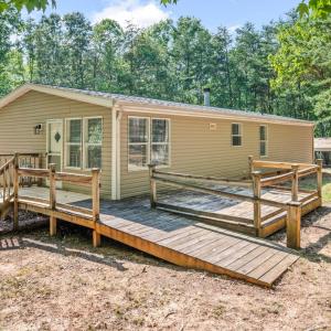 Photo #35 of 1523 Moccasin Path Trail, Huddleston, VA 8.0 acres