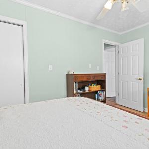 Photo #19 of 580 Kenmore Road, Amherst, VA 0.6 acres