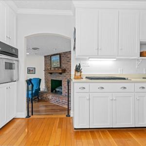 Photo #10 of 580 Kenmore Road, Amherst, VA 0.6 acres