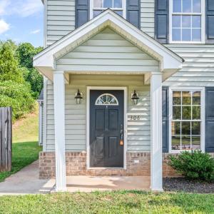 Photo #2 of 306 Wessex Road, Lynchburg, VA 0.2 acres