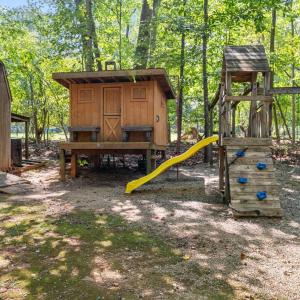 Photo #45 of 101 Franklin Place, Lynchburg, VA 0.8 acres