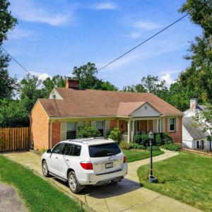 Photo #56 of 115 Pennsylvania Avenue, Lynchburg, VA 0.4 acres