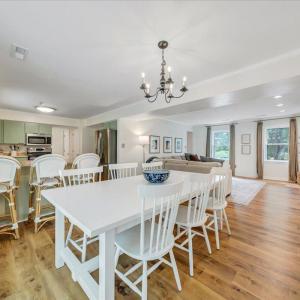 Photo #14 of 5625 North lake Drive, Roanoke, VA 0.3 acres