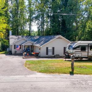 Photo #6 of 2070 Timberlake Drive, Lynchburg, VA 0.4 acres
