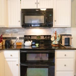 Photo #31 of 2070 Timberlake Drive, Lynchburg, VA 0.4 acres