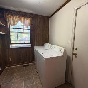 Photo #14 of 208 Perrymont Avenue, Lynchburg, VA 0.2 acres
