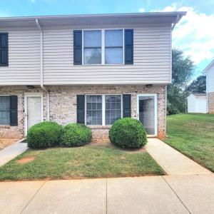 Photo #3 of 2004 Wards Ferry Road, Lynchburg, VA 0.1 acres