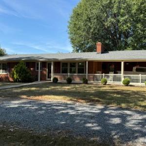 Photo #1 of 1065 Lynch  Mill Road, Altavista, VA 1.7 acres