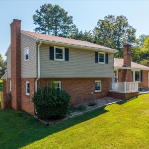 Photo #3 of 37 Pine Dr, Lynchburg, VA 0.5 acres
