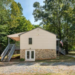 Photo #38 of 2120 Eagle Point Road, Huddleston, VA 1.0 acres
