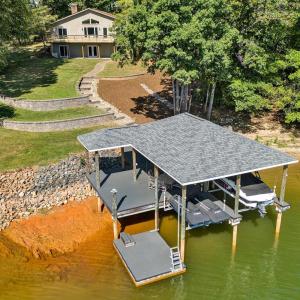 Photo #1 of 3388 Lakewood Forest Road, Moneta, VA 0.8 acres