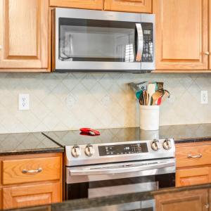 Photo #28 of 1074 Farmington Drive, Forest, VA 0.5 acres