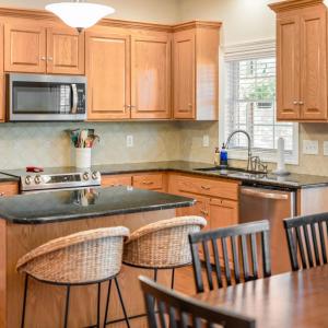 Photo #27 of 1074 Farmington Drive, Forest, VA 0.5 acres